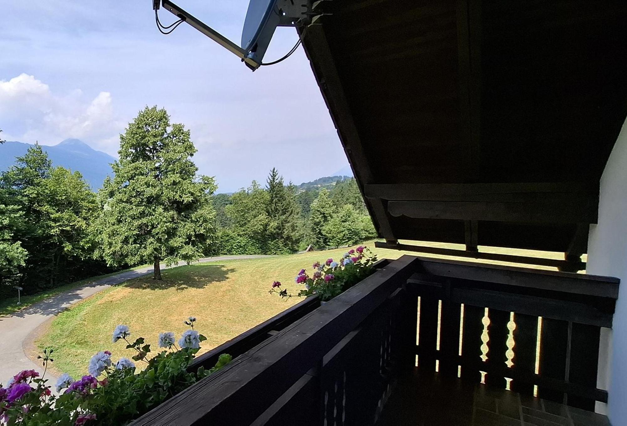 Ferienwohnungen Schloss Wasserleonburg Nötsch Szoba fotó